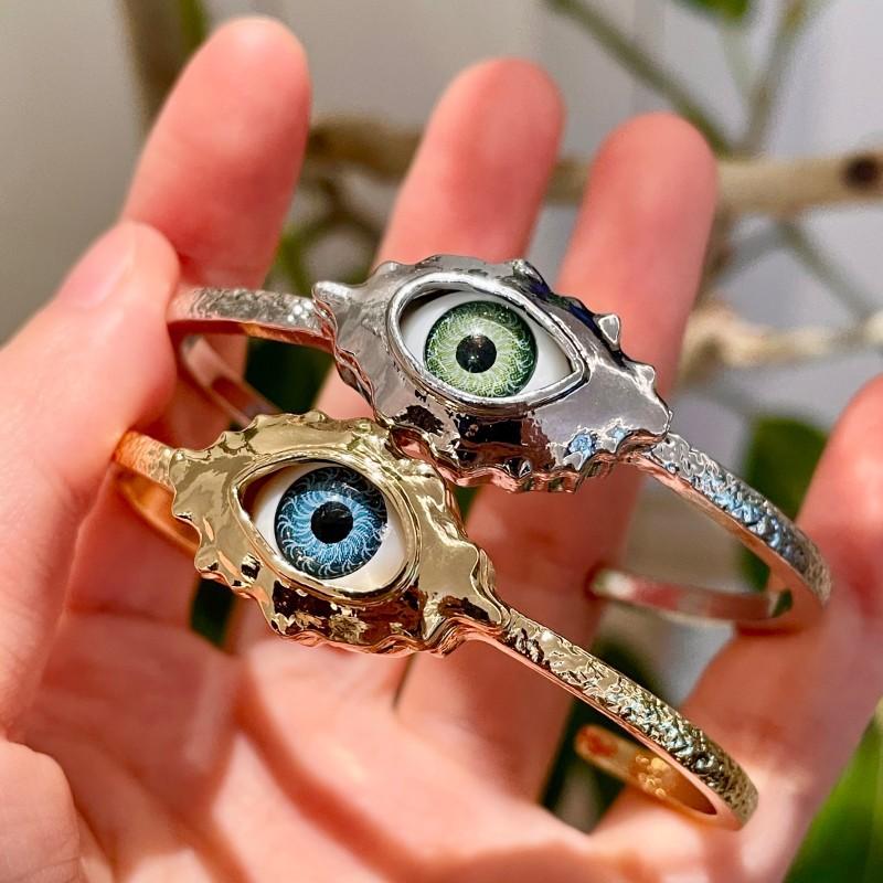Exaggerated Aesthetic Devil'S Eye Metal Texture Bracelet For Women Cuff Bangles Jewelry Vintage Simple Eye Open Bracelets
