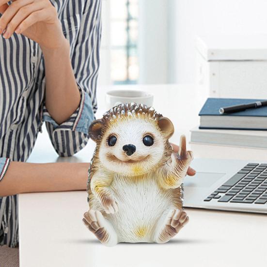 Middle Finger Hedgehog Statue Simulated Hedgehog Resin Figurine Animal Sculpture Home Office Desktop Decoration