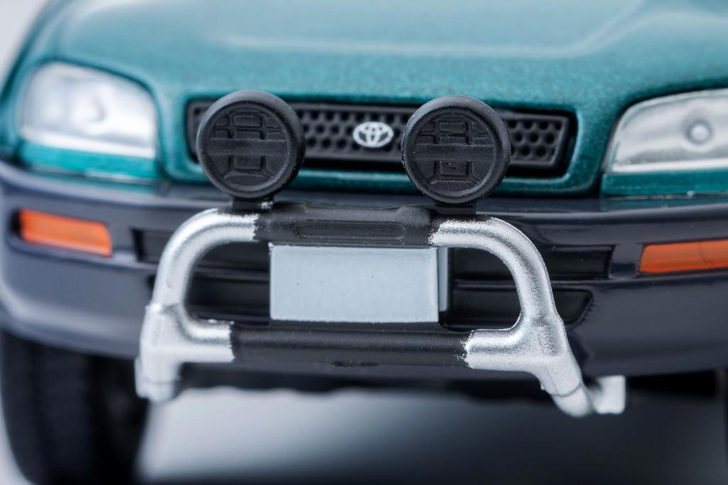 TOMYTEC Tomica Limited Vintage Neo Toyota RAV4J V 1995 Model 338963 1/64 LV-N354d Green/Gray (Finished Product)