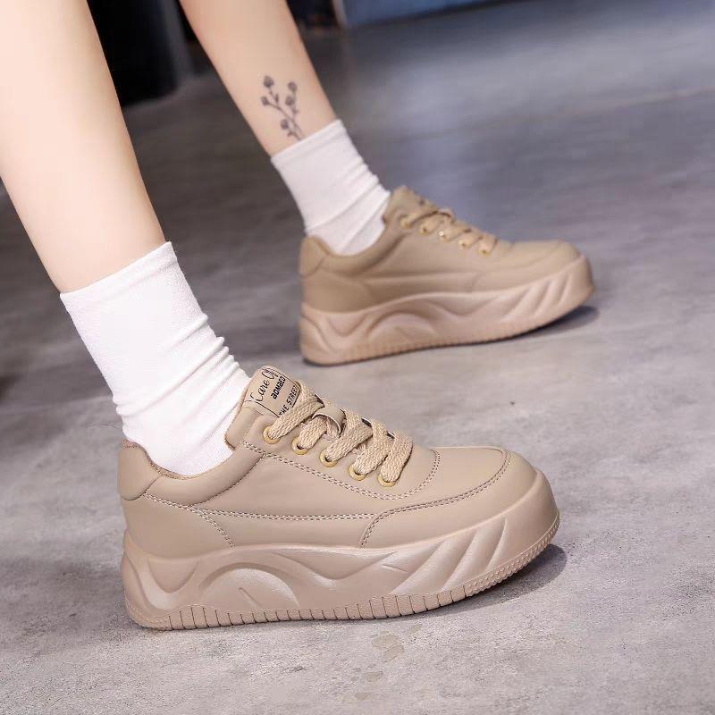 High Street Fashion Flat Bread Shoes Autumn and Winter Guochao Versatile Leisure Sports Little White Shoes Board Shoes