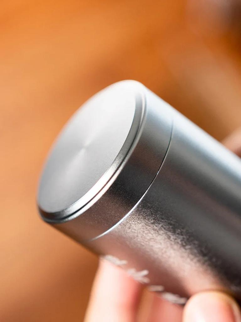 Aluminum alloy tea container portable white tea tin Portable seal  can travel Chinese style  tea Metal car box storage