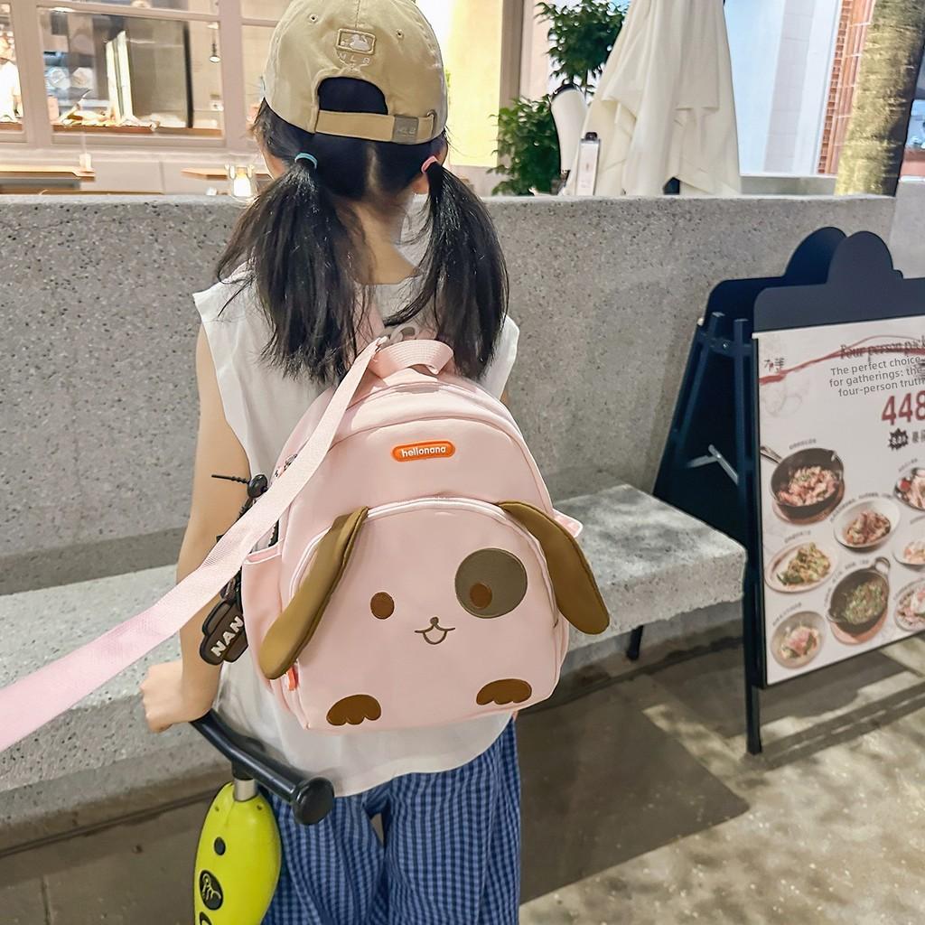 Kleinkind-Reiserucksack mit Tiermuster und luftgepolsterten Tragegurten für junge Kinder