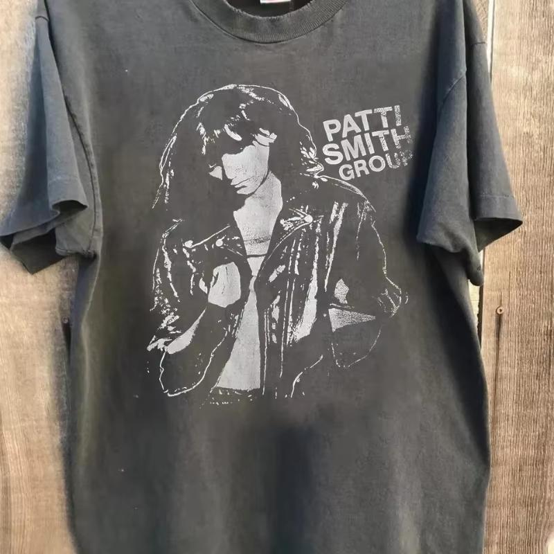 

American Vintage 1979 Patti Smith GROUP Concert Unisexs TShirt Summer New Vintage Fashion Unisexs and Womens Streetwear L