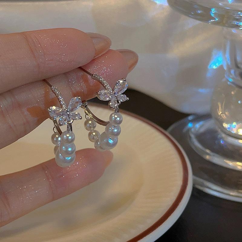 New zircon butterfly stud earrings temperament pearl earrings earrings women's new fashion