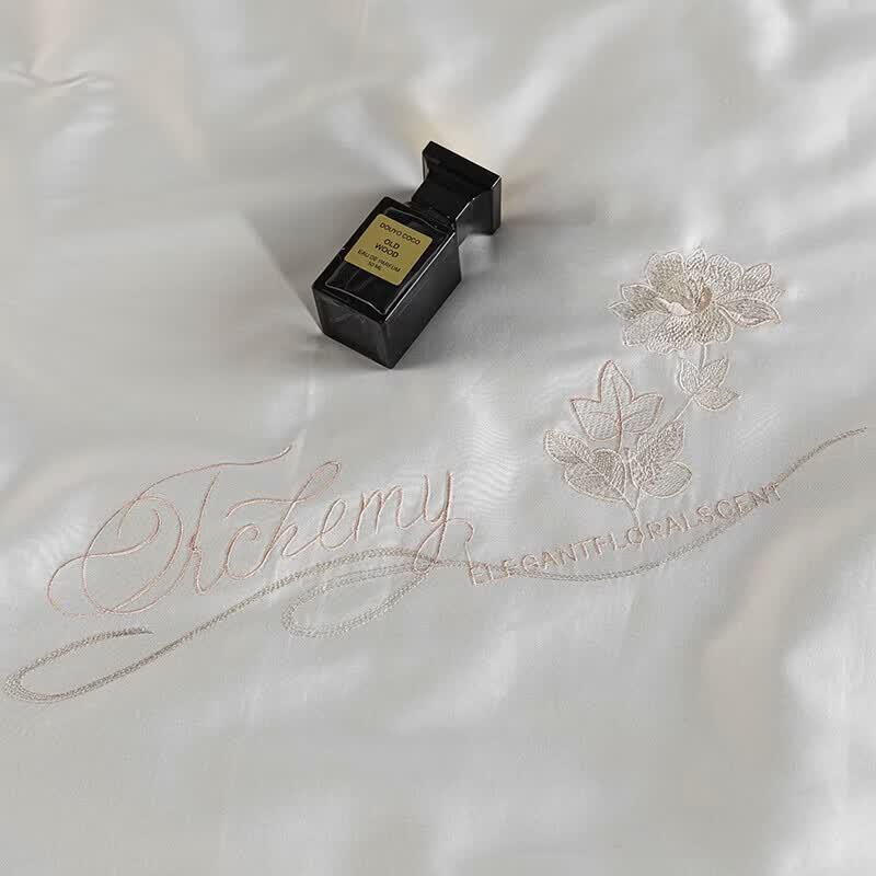 FIRS Jiangnan Su Embroidery All-Season Mulberry Silk Duvet