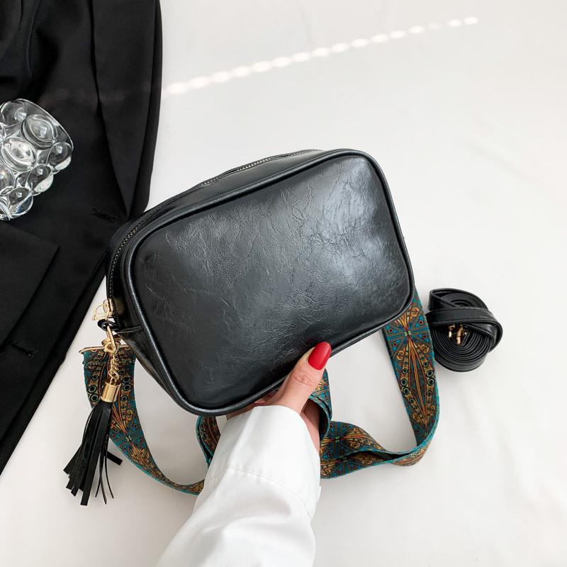 

Stylish Black Vintage Small Square Crossbody Bag For Women With Trendy Pu Material чёрный