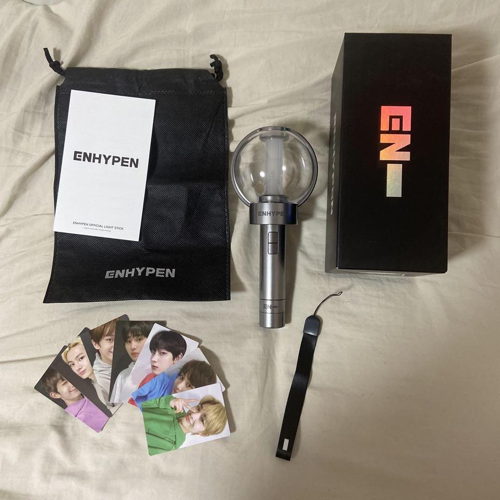 [USED] ENHYPEN Official Light Penlight ver.1 with all member trading cards