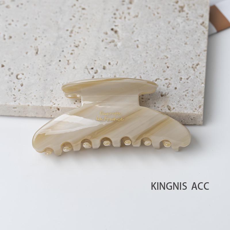 

French-Style Large Acetate Hair Clip: Elegant Summer Accessory for Women бежевый