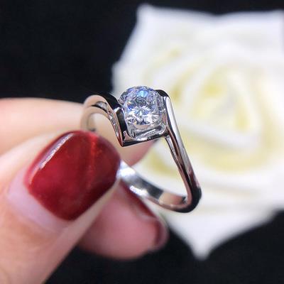Luxuriöser Solitär-Bandring für Damen, minimalistisches Design, hochwertige silberfarbene Ringe, brillanter runder Hochzeitsschmuck