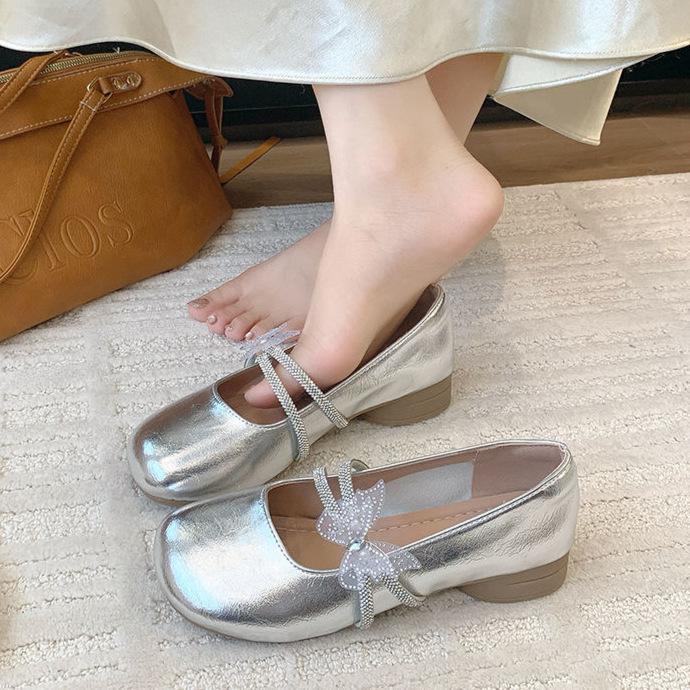French shallow mouth Mary Jane single shoes women's 2025 summer and autumn new versatile bow with skirt thick heel small leather shoes
