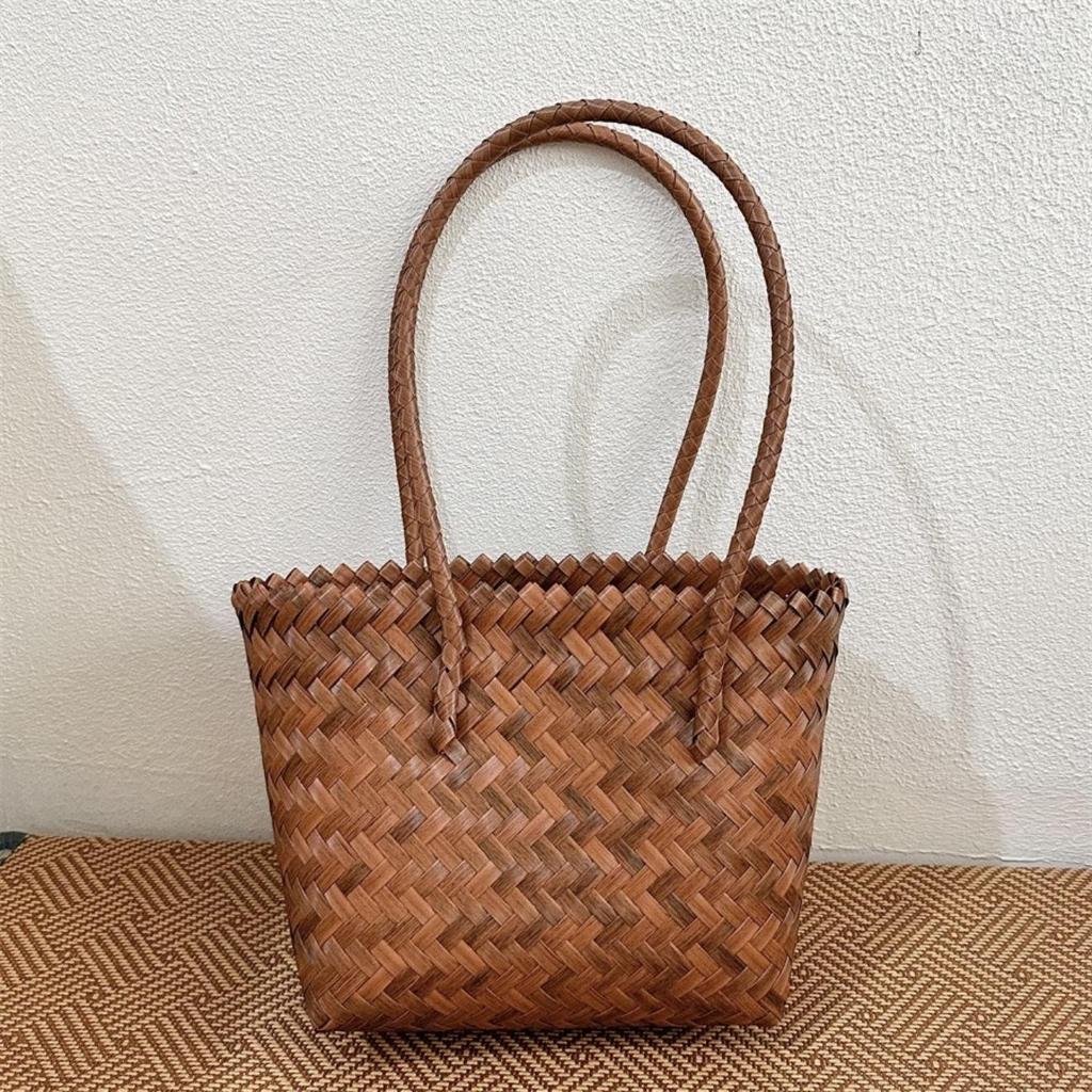 Handmade Rattan Woven Handbag: Retro Bamboo Straw Beach Basket