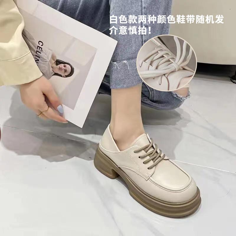 

Кожаные туфли на платформе женские новые туфли на танкетке со шнуровкой, увеличивающие рост, маленькие кожаные туфли для колледжа, женские одинарные туфли 40