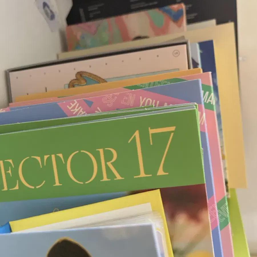 

Seventeen Albums+карат Ban Pocardle