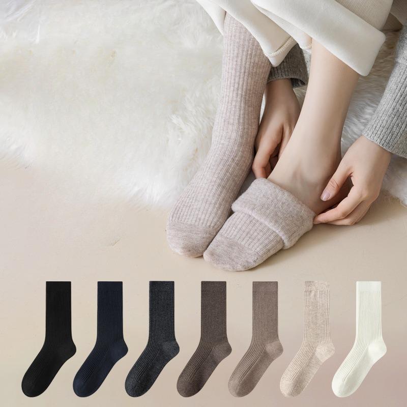 

Super Thick Wool Socks for Women s Warmth, Long-sleeved Cashmere Mid-sleeved Socks for Cold Resistance, and High-sleeved Socks for Winter 1 pair