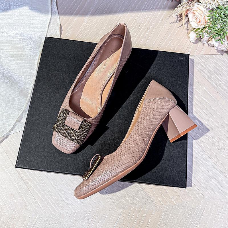 French thick-heeled high-heeled shoes are not tired of feet, spring and autumn thick-grained soft leather middle-heeled shoes, square head, shallow