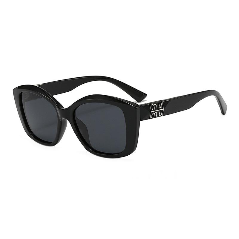 Large Square Frame Polarized Sunglasses for Women UV Protection Fashion Sun Glasses Trendy
