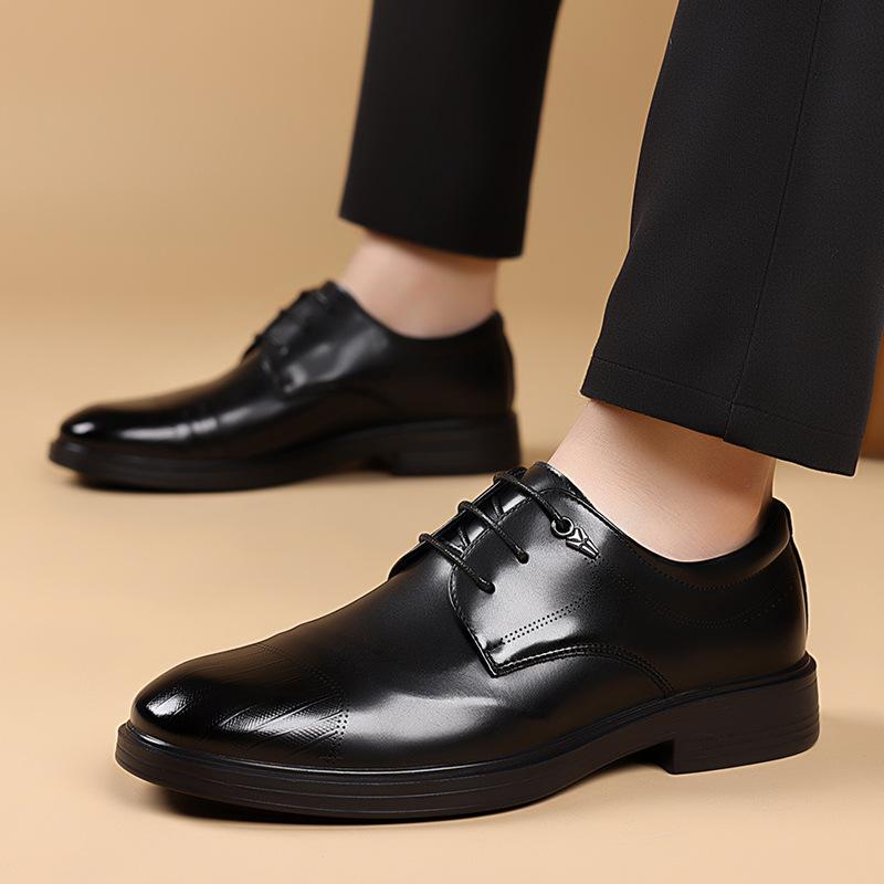 Koreańskie Koronkowe Formalne Skórzane Buty do Pracy dla Mężczyzn Jednokolorowe Jesienne Nowe Designerskie Buty Codzienne Męska Moda Męskie Mokasyny