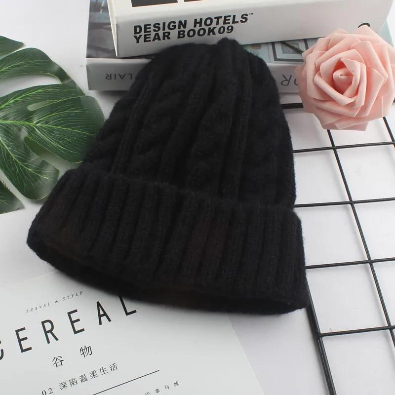 Autumn and Winter Fried Dough Twists Knitted Hat Fashion Solid Hat Smooth Board Versatile Thickened Pullover Hat