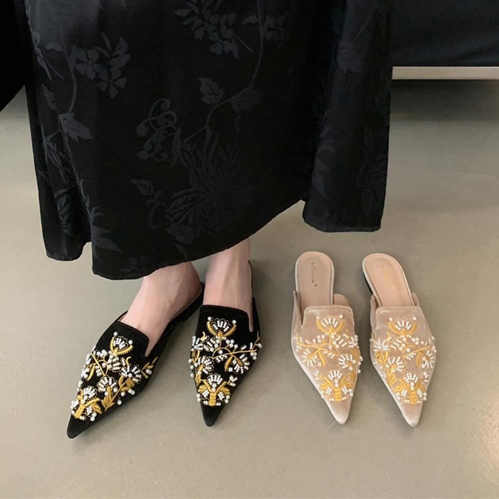Slippers Women's Bag Head Embroidery Half Slippers Women's Summer Wear Pearl Velvet Pointed Retro Flat Muller Shoes