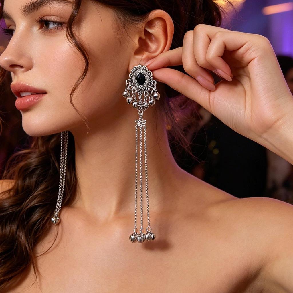 Retro Exotic Tassel Dangle Earrings - Artistic, Classical, and Exquisite Hollow Design