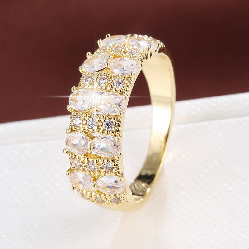 Luxury Double-Breasted Simulated Emerald Zircon Ring - Fashionable Pure Copper Women's Index Finger Accessory