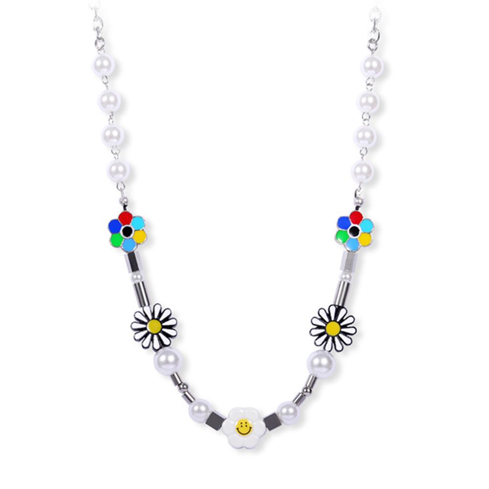 

Unisex Hip-Hop Smiley Sunflower Pearl Necklace