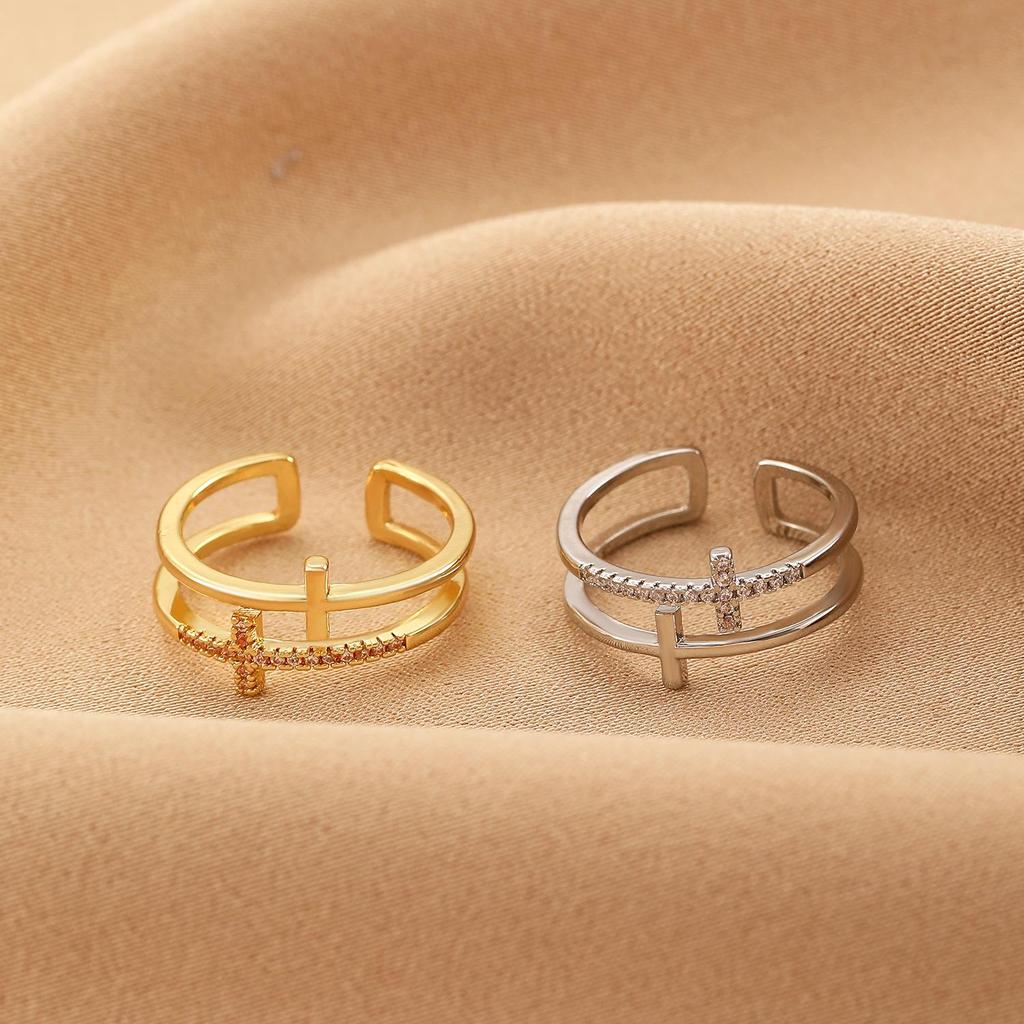 Doppelkreuz Mehrschichtiger Offener Ring: Europäisches & Amerikanisches Nischendesign für Frauen - Luxuriöse High-End-Accessoires