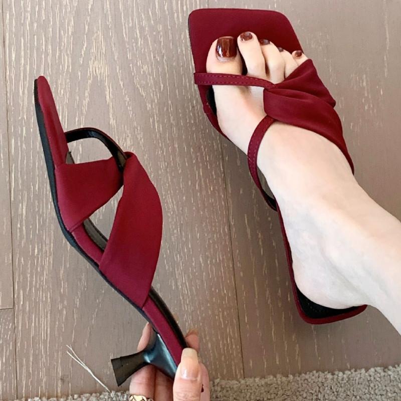 Fashion Square Toe Narrow Strap Women Sandals 2025 Summer Open Toe Thin Heel Slide Sandals Fashion Elegant Comfortable High Heeled Shoes