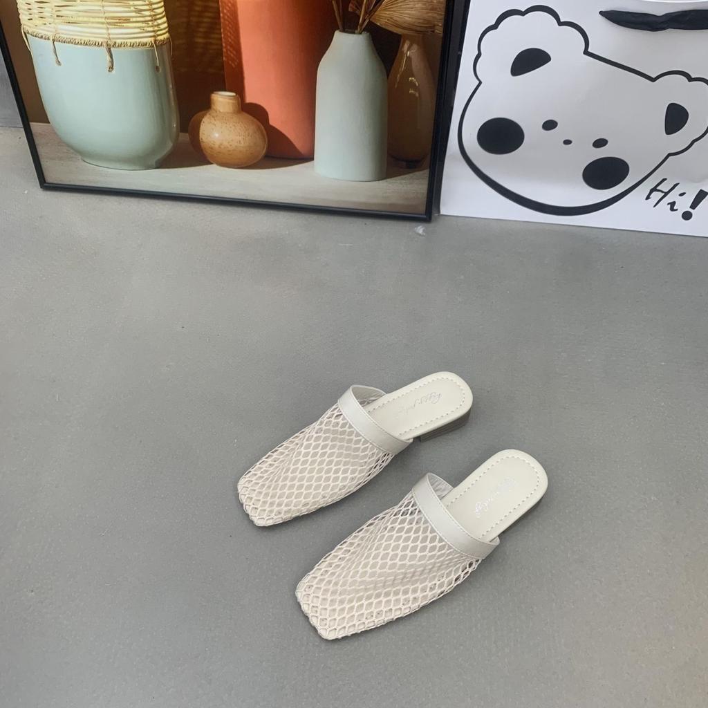 2025 Spring and Summer New Niche Woven Hollow Mesh Sandals Women European and American Fashion Flat Bottom Breathable Bag Head Sandals Women