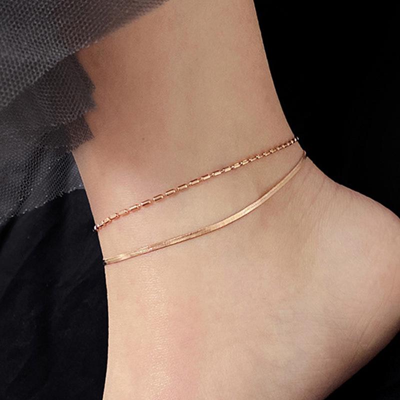 

Minimalist Double Layer Snake Bone Beach Foot Bracelet for Women - Versatile and Stylish Design