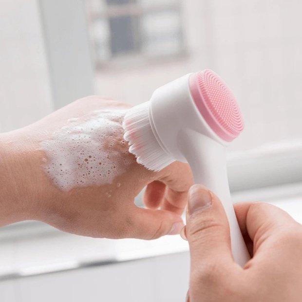 **"Double-Sided Face Wash Brush: Soft Bristle & Silicone Cleanser for Blackheads and Pore Cleansing"**