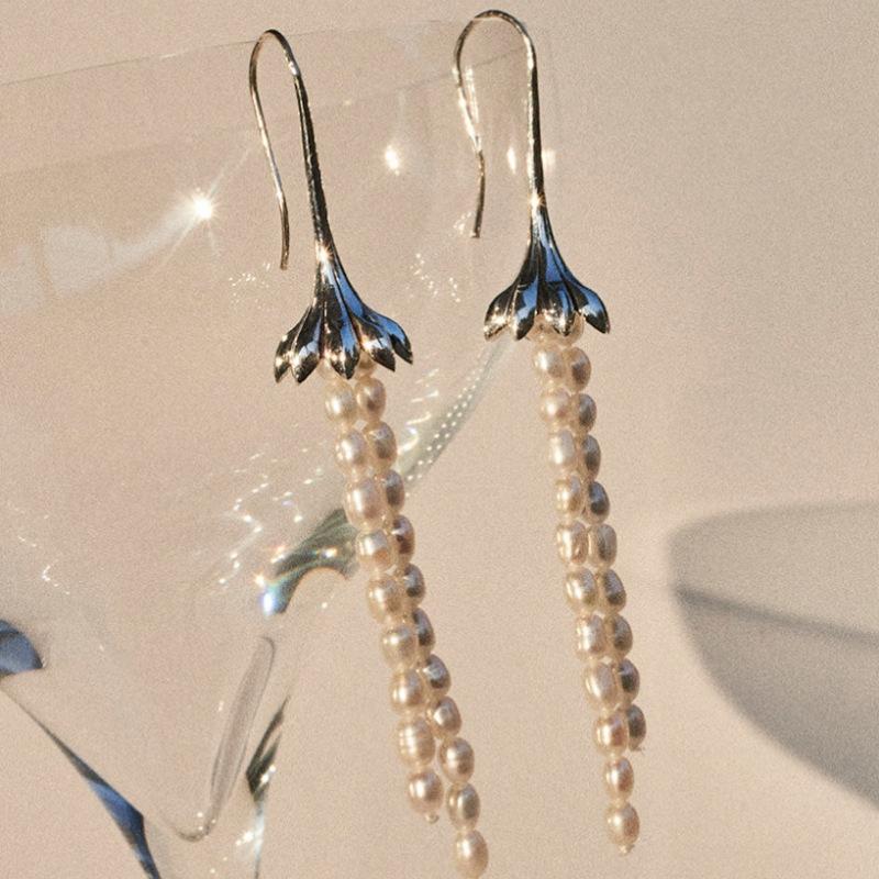 Personality Trend Brass Plated 18K Real Gold Lotus Natural Pearl Tassel Hook Earrings Fashion Earrings Women