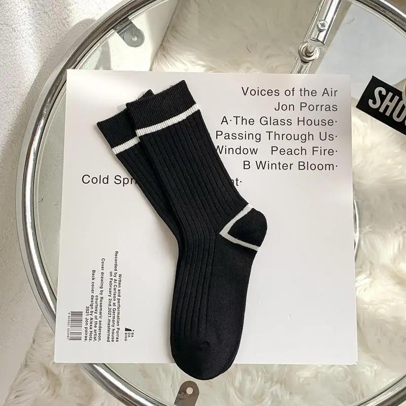 Women Socks Autumn Simple Casual Black White Striped Pile Socks For Girls Breathable Middle Tube Letter Embroidery Cotton Soft