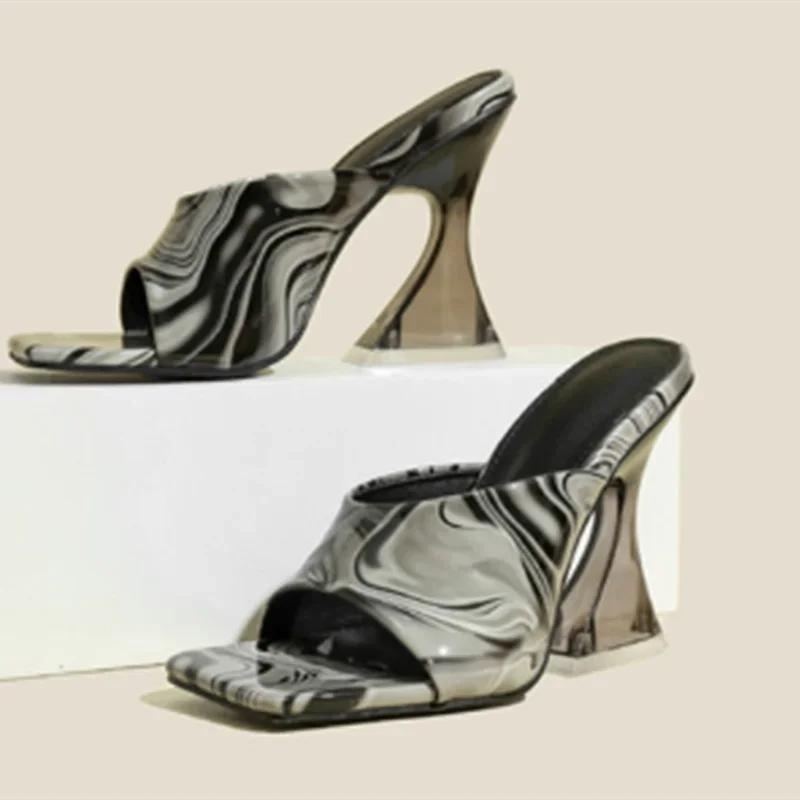 Fashion Colorful Printing Summer High Heels 2025 New Fashion Square Head Crystal High Heel Slippers Women's Sandals Outdoor Casual