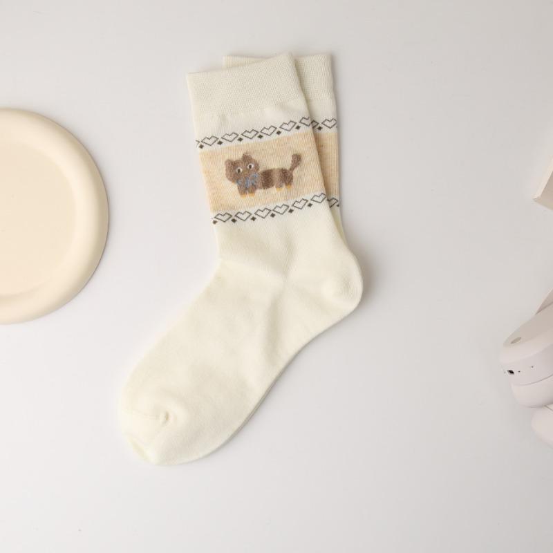 Ladies Autumn Simple Retro Cute Cartoon Kitten Pet Paradise Boneless Tube Cotton Socks