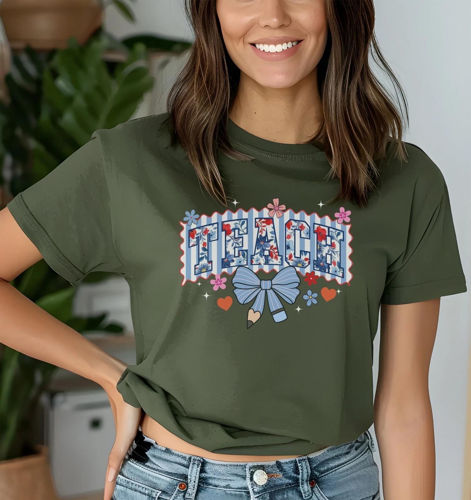Floral Teach T-Shirt for Women, Cute Teacher Shirt Gift, Boho Flower Tee M