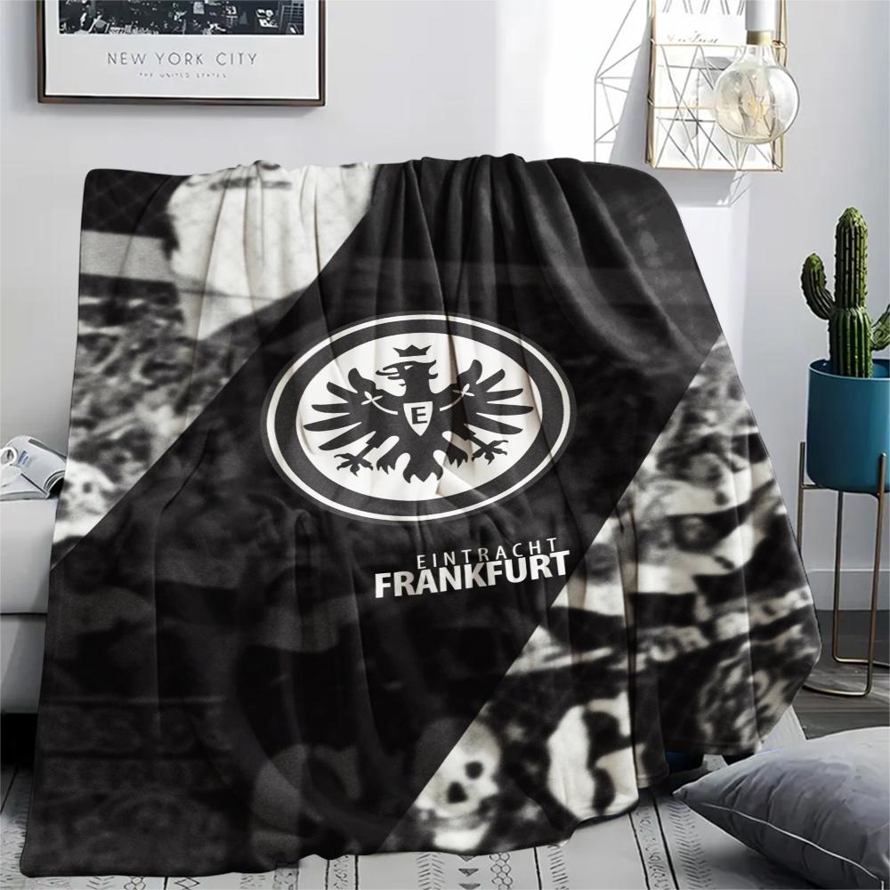 1pz Coperta in Flanella con Stampa Eintracht Frankfurt, Alta qualità Confortevole per Tutte le Stagioni, Decorazione per la Casa, Calore e Comfort, Perfetta per Regali di Natale36