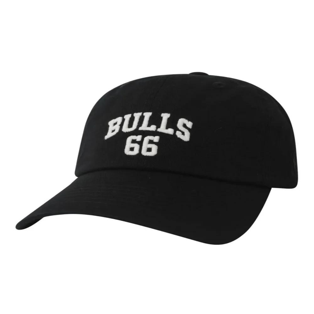 NBA CHI Authentic Arch Letter Soft Ball Cap (Comfort Fit) PU (Purple)