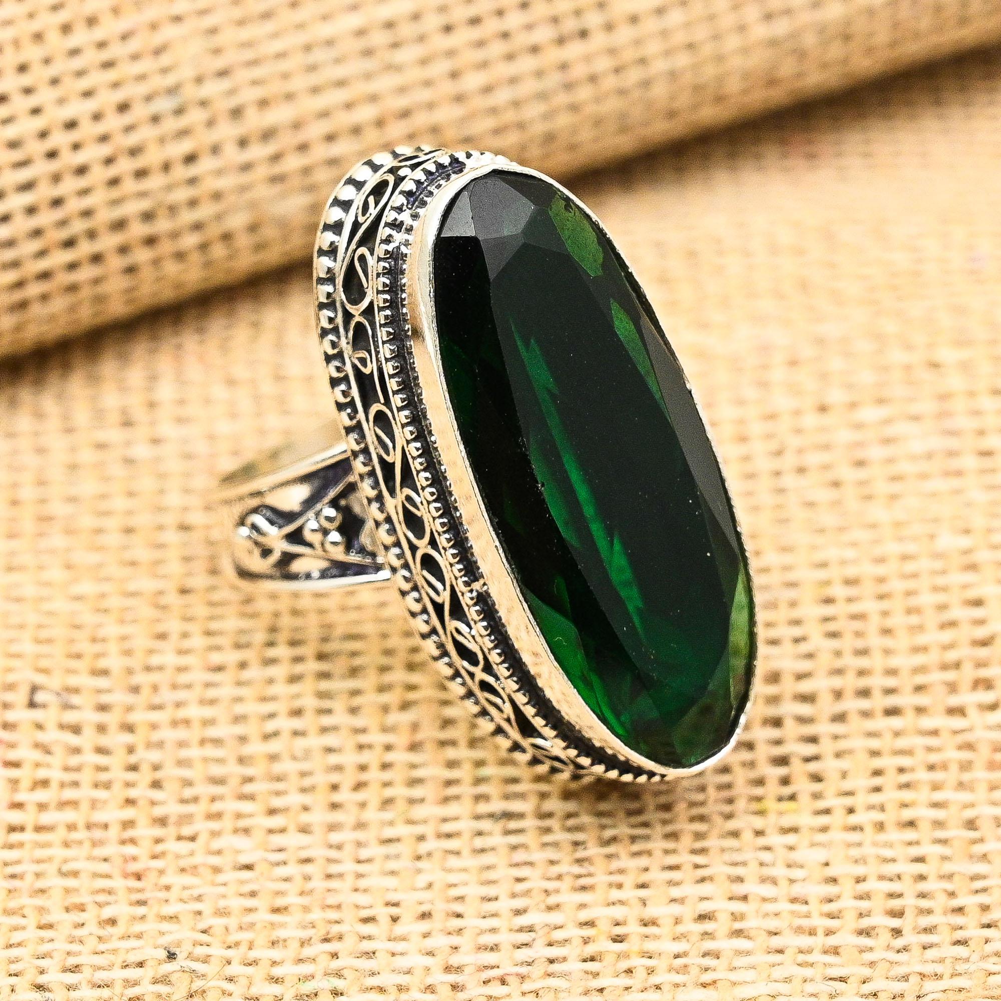 

Замечательное ювелирное кольцо ручной работы из стерлингового серебра 925 пробы с хром-диопсидом 11 зелёный