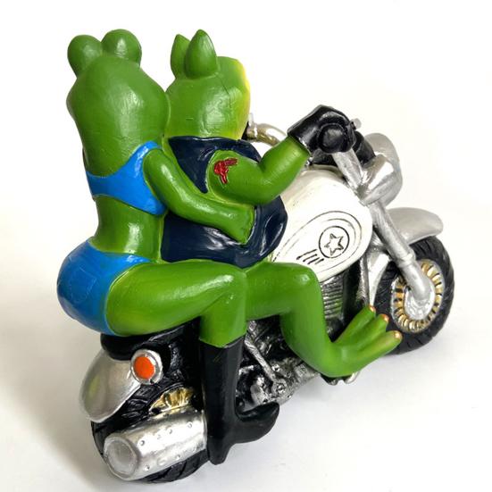 Motorcyclist Frog Figurine Frog Couple Statue Home Riding Motorcycle Decoration Frog Sculpture