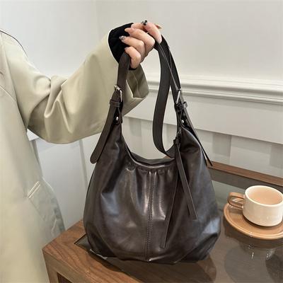 Retro Commuter Texture Shoulder Messenger Bag Winter Work Versatile High Value Tote Bag Popular Women