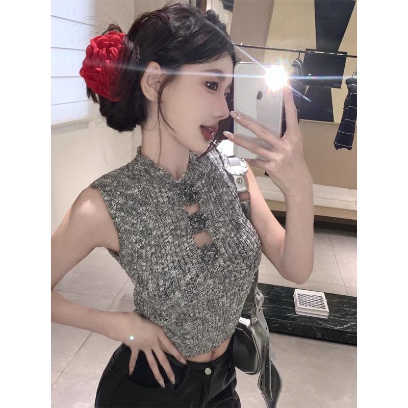 2025 Spring/Summer Hong Kong Style Spicy Girl 3D Flower Hollow Knit Cropped Tank Top