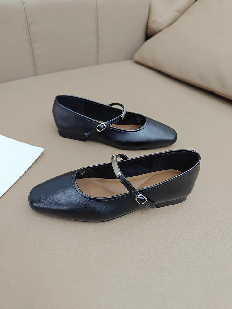 French retro Mary Jane shoes women's new spring and autumn season square head shallow mouth word with thick heel single shoes with skirt