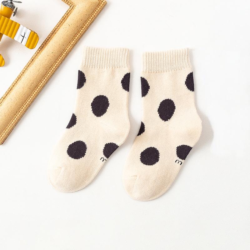 

Детские носки Модные хлопковые детские носки с принтом в горошек Осенние эластичные детские носки средней длины Носки для малышей и девочек L бежевый
