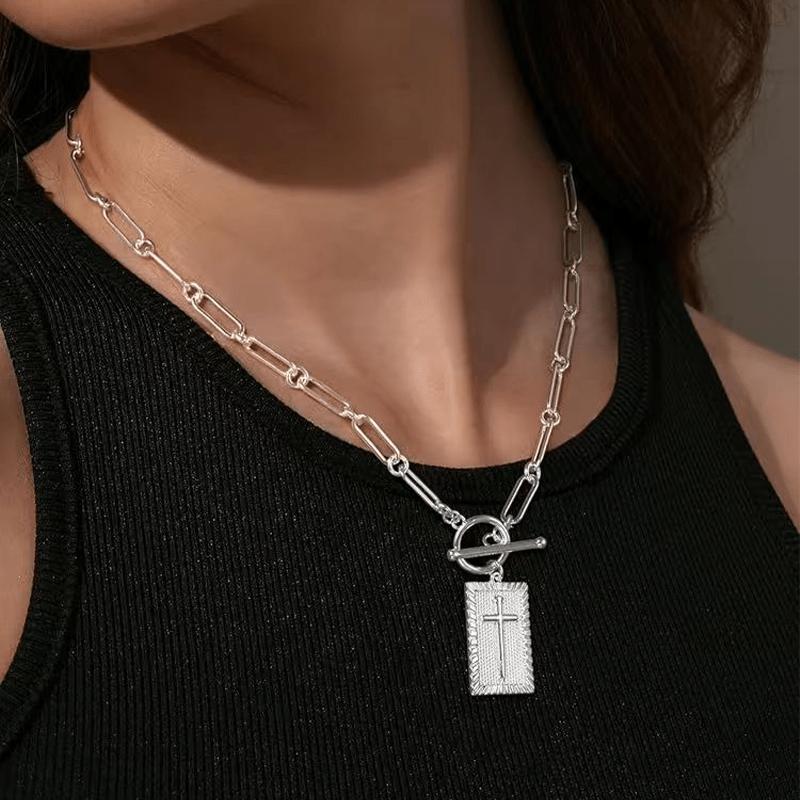 European and American  Chain Cross Square Pendant Necklace, Suitable for Women's Holiday Banquet Jewelry Gifts