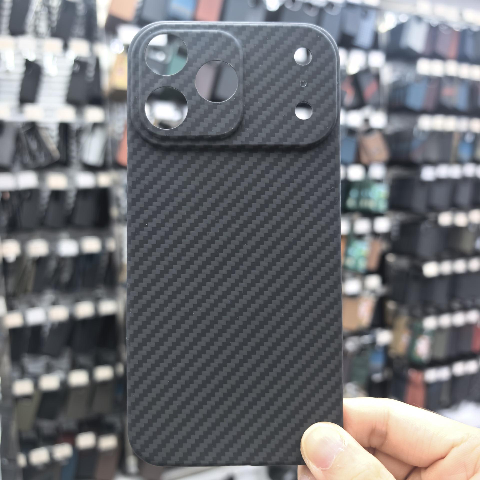 Ultra-Thin Kevlar Carbon Fiber Magnetic Case for iPhone 17 Pro Max iPhone 17 Pro Max