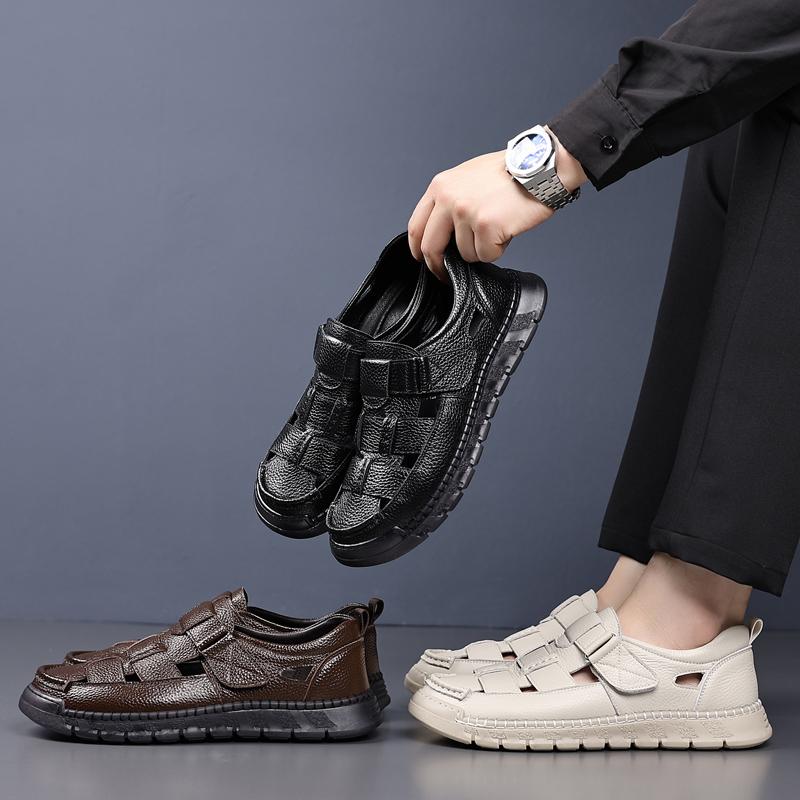 Fashion Summer New Flats Fashion Mesh Casual Sandals Men Breathable Outdoor Beach Shoes Male Luxury Sandals Mens Slip on Walking Shoes