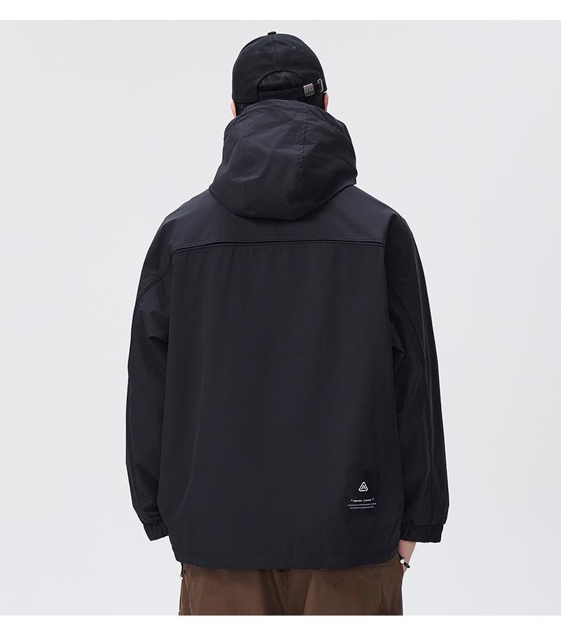Herren Trendige Winddichte Outdoor-Jacke 2025