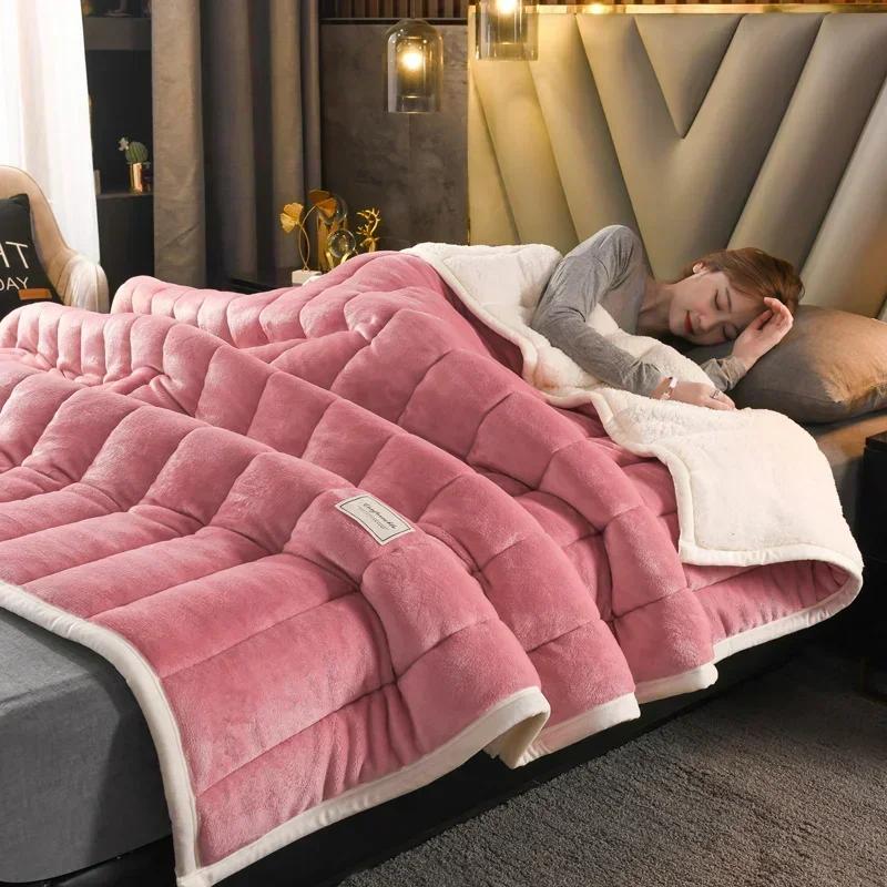 New Flannel Fleece Autumn Winter Warm Blanket 3 Layers Thicken Imitation Lambswool Blankets for Bed Quilt Soft Warmth Comforter