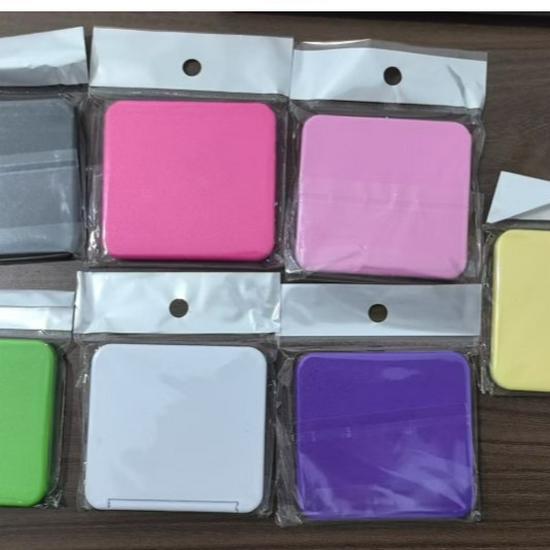 Double-Sided Handheld Travel Makeup Mirror - Portable Flip Pocket Mirror